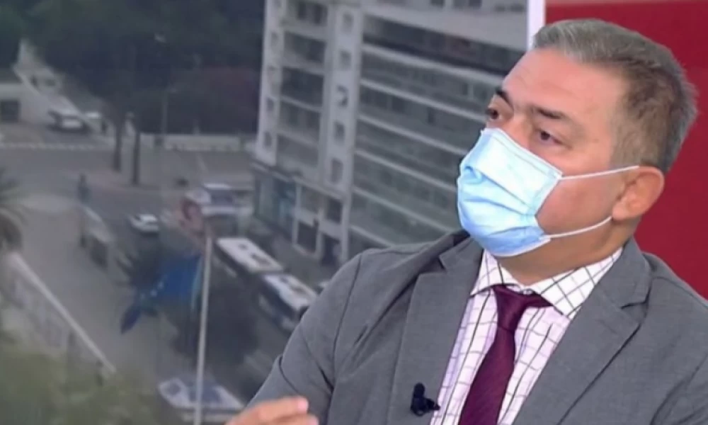 Βασιλακόπουλος: "Όχι" στην διενέργεια self test σε όσους έχουν εμβολιαστεί